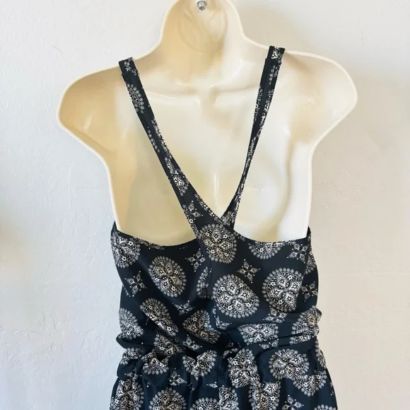 Aeropostale Black and Gray Jumpsuit with Tapered‎ Leg - Picture 6 of 12